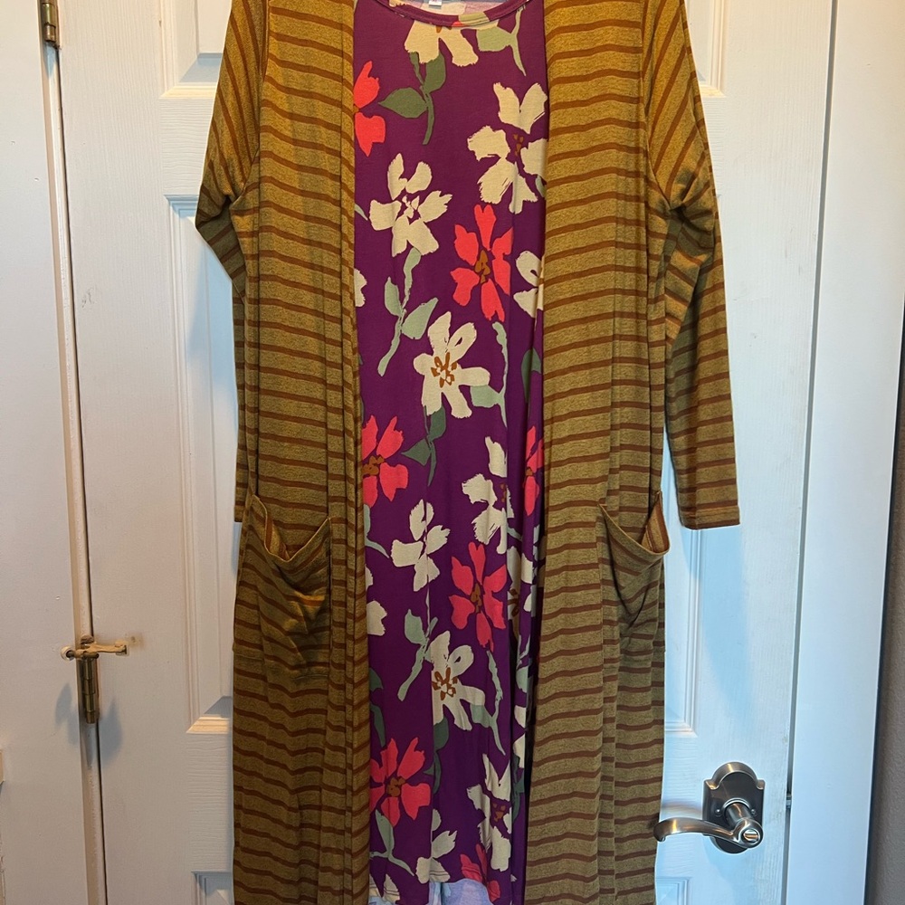 LuLaRoe Set! Sarah cardigan (Large striped) and Carly swing dress floral XL